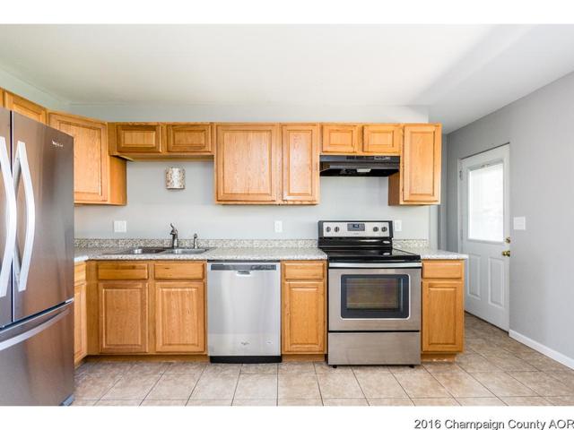 1012 Maplepark Dr, Champaign, IL 61821 photo 9