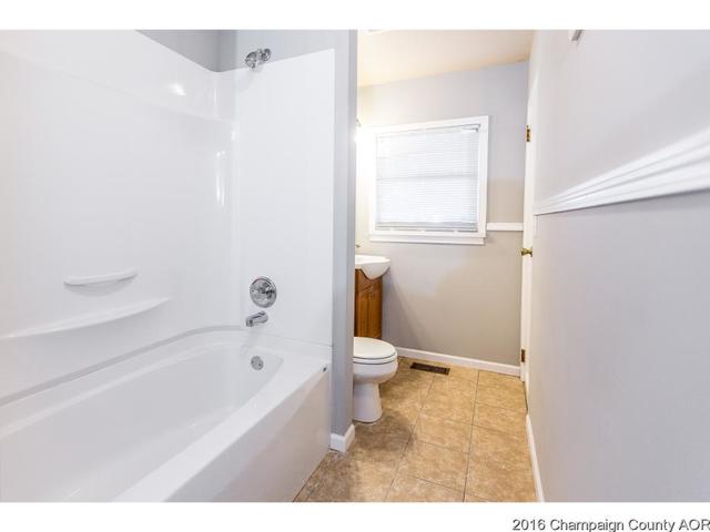 1012 Maplepark Dr, Champaign, IL 61821 photo 11