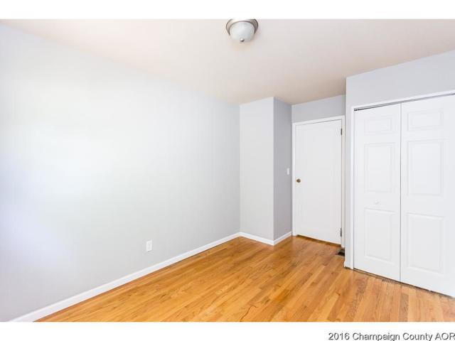 1012 Maplepark Dr, Champaign, IL 61821 photo 14