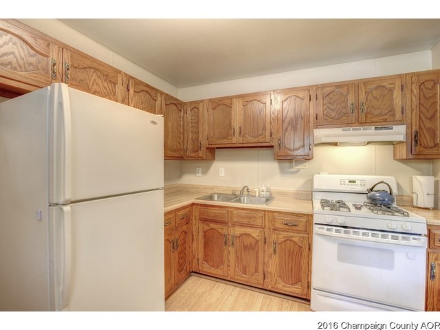 2104 Rodney, Champaign, IL 61821 photo 9