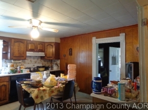 405 E Lytle St, Newman, IL 61942 photo 6