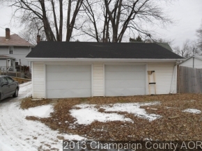 424 E Sangamon Ave, Rantoul, IL 61866 photo 4
