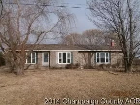 104 E State St, Teutopolis, IL 62467 photo 1