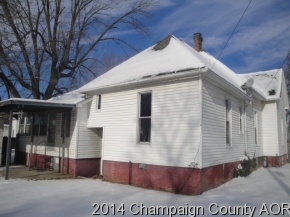 301 E Washington Ave, Casey, IL 62420 photo 4