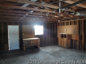 301 E Washington Ave, Casey, IL 62420 photo 11