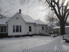301 E Washington Ave, Casey, IL 62420 photo 8