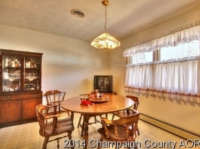 401 S Washington St, Sidney, IL 61877 photo 6