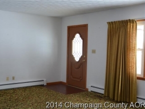 417 Cedar Ln, Arthur, IL 61911 photo 4