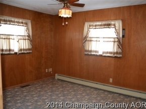 417 Cedar Ln, Arthur, IL 61911 photo 13