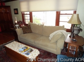 617 Breen Dr, Champaign, IL 61820 photo 4