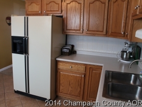 1013 Maplepark Dr, Champaign, IL 61821 photo 11