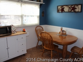1013 Maplepark Dr, Champaign, IL 61821 photo 7