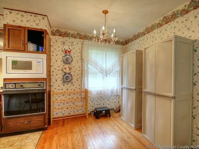 2005 Broadmoor Dr, Champaign, IL 61821 photo 6
