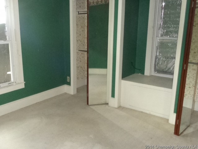 362 W Maple St, Canton, IL 61520 photo 19