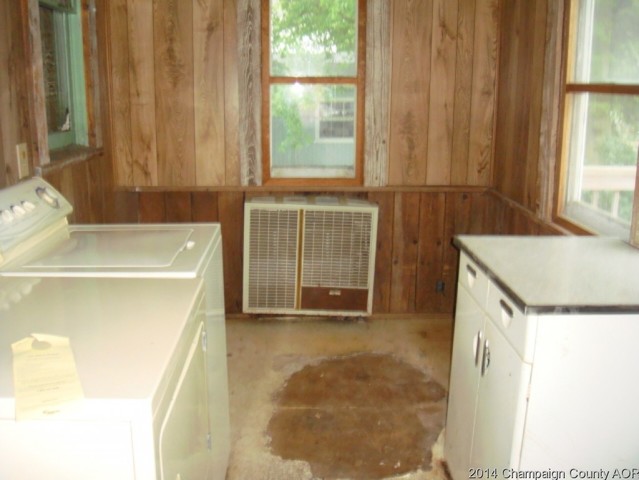 502 S Gray, Sidell, IL 61876 photo 9