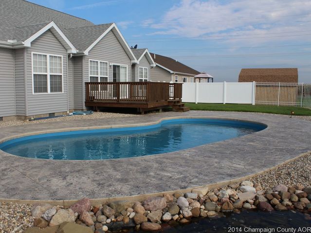 910 Allison Dr, Tolono, IL 61880 photo 21