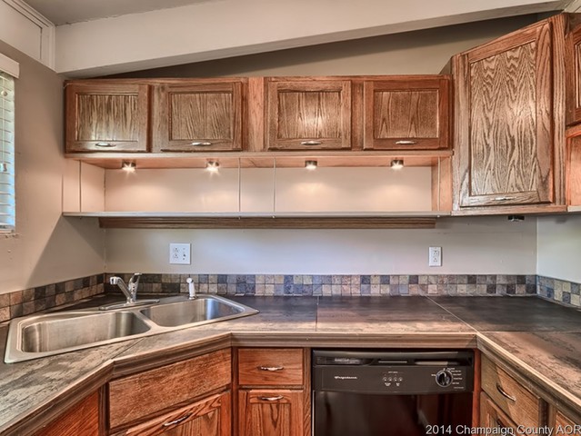 1502 Dobbins, Champaign, IL 61821 photo 9