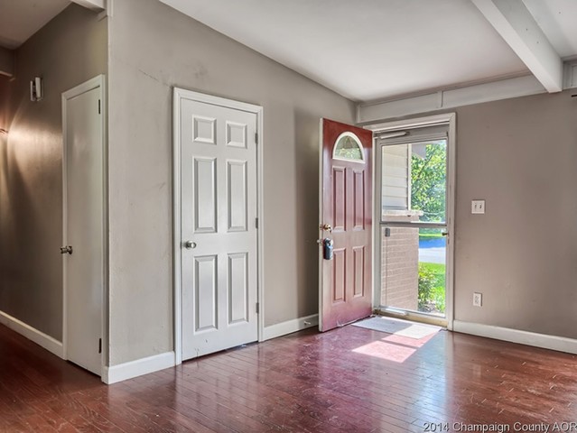 1502 Dobbins, Champaign, IL 61821 photo 3