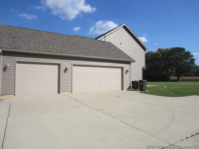 2483 Cr 550 E, Dewey, IL 61840 photo 24