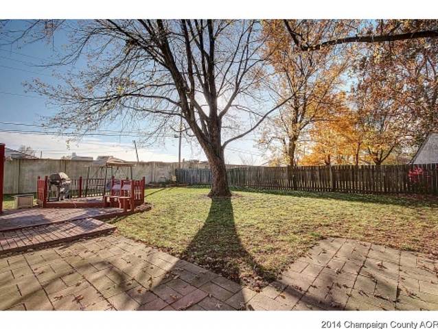 903 Alagna Dr, Champaign, IL 61821 photo 17