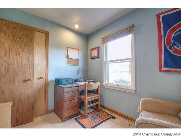 903 Alagna Dr, Champaign, IL 61821 photo 11