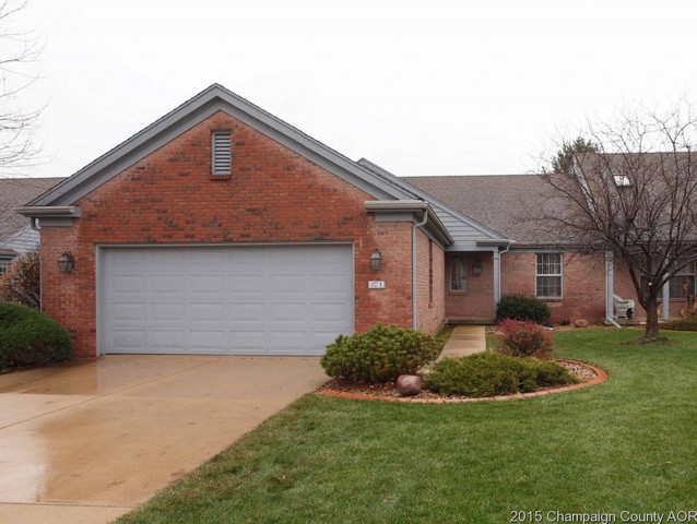 1727 Lakeside Dr, Champaign, IL 61821 photo 1