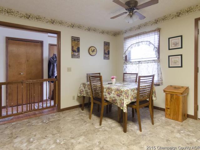 1032 Pinecrest Dr, Rantoul, IL 61866 photo 10