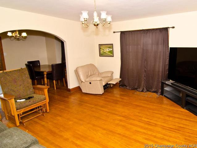 104 W State St, Potomac, IL 61865 photo 5