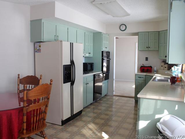 1006 Cr 2125 E, Sidney, IL 61877 photo 8