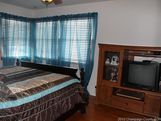 1006 Cr 2125 E, Sidney, IL 61877 photo 16