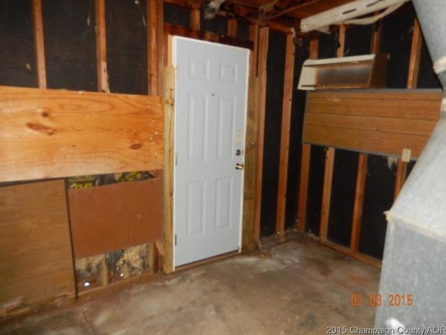 2702 Willowpark Dr, Champaign, IL 61821 photo 11