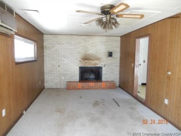 2702 Willowpark Dr, Champaign, IL 61821 photo 5