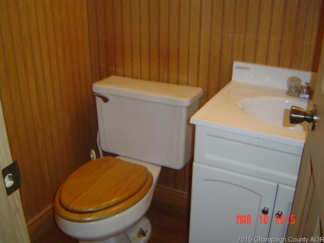 623 Willow Pond Rd, Rantoul, IL 61866 photo 9