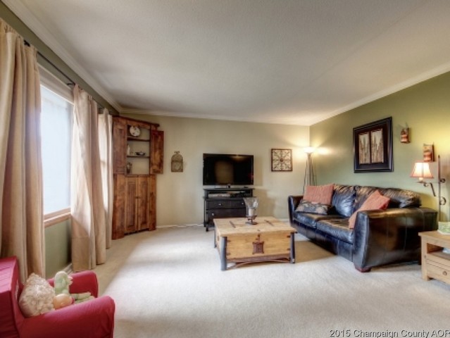 1424 Pine Ave, Rantoul, IL 61866 photo 4