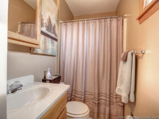 1424 Pine Ave, Rantoul, IL 61866 photo 17