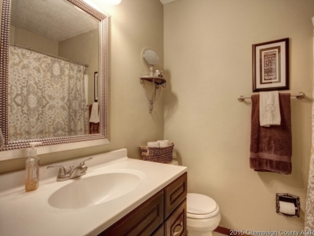 1424 Pine Ave, Rantoul, IL 61866 photo 10