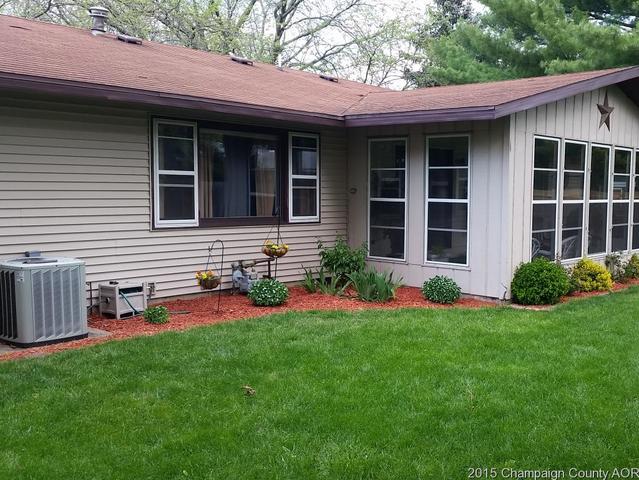 1424 Pine Ave, Rantoul, IL 61866 photo 2