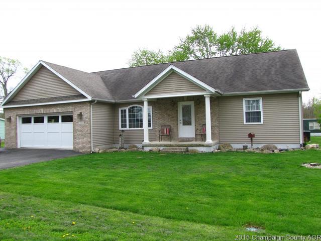 201 E Main St, Camargo, IL 61919 photo 1