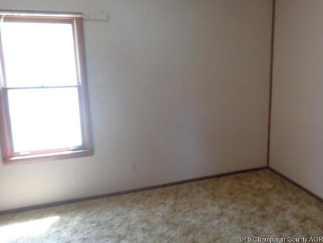 203 E Hardman St, Olney, IL 62450 photo 9