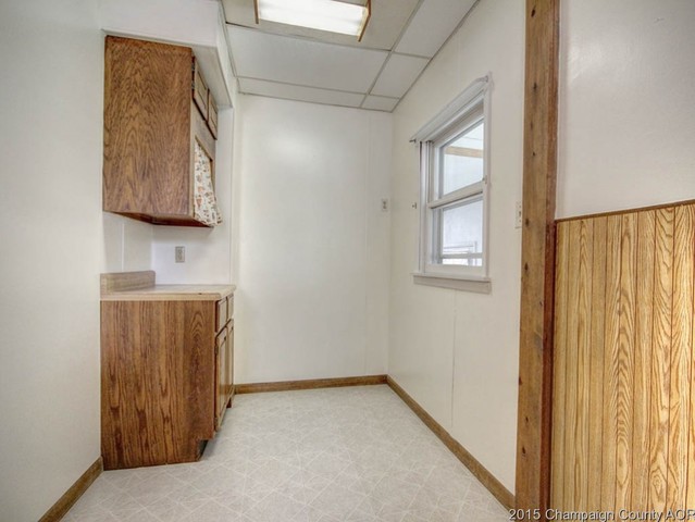 201 E Main, Sidney, IL 61877 photo 11