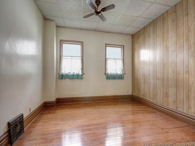 201 E Main, Sidney, IL 61877 photo 14