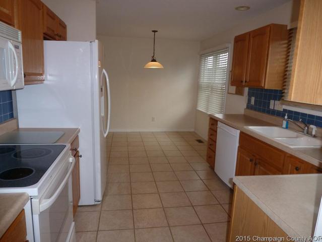 2530 Windward Blvd, Champaign, IL 61821 photo 8