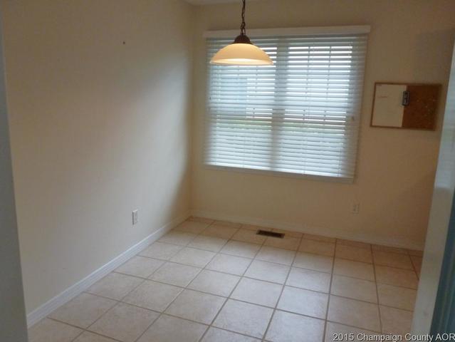 2530 Windward Blvd, Champaign, IL 61821 photo 9