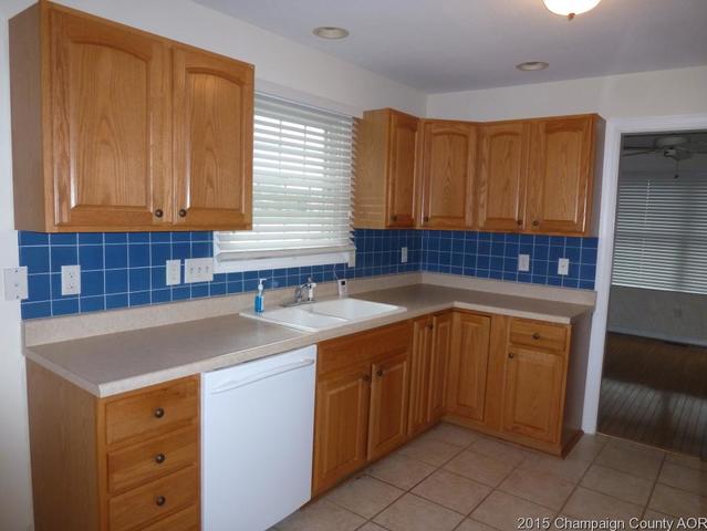 2530 Windward Blvd, Champaign, IL 61821 photo 6