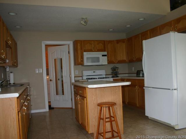 2520 Windward Blvd, Champaign, IL 61821 photo 7