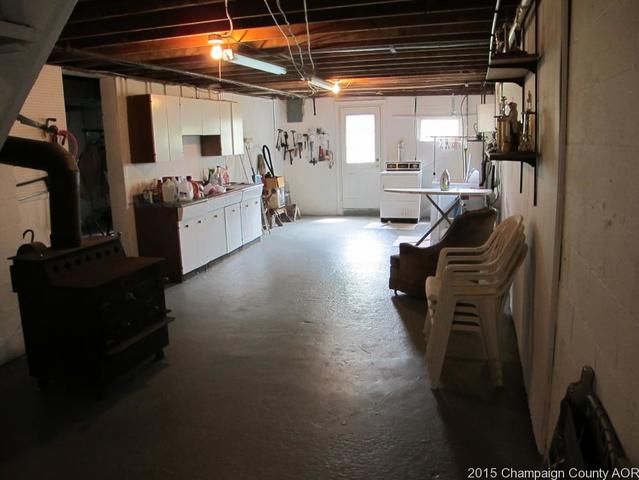 202 N Main, Muncie, IL 61857 photo 12