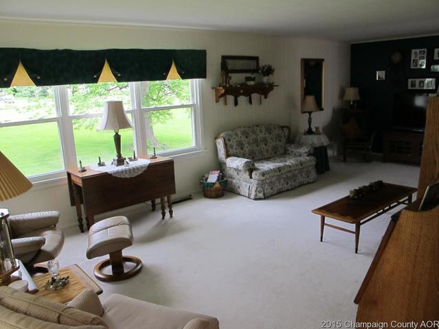 202 N Main, Muncie, IL 61857 photo 9