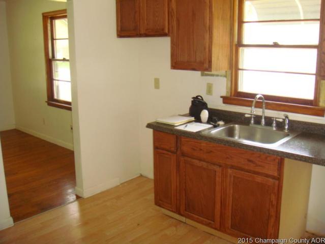 3028 E Trinity Ave, Springfield, IL 62702 photo 8