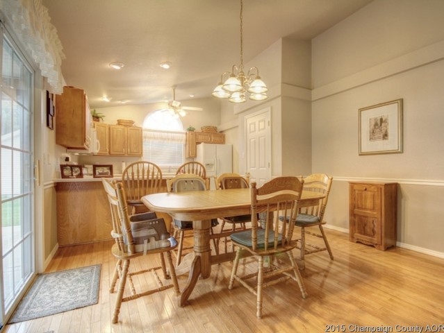 2007 Appletree Dr, Monticello, IL 61856 photo 7