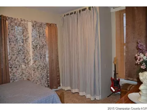 525 S Pine St, Arthur, IL 61911 photo 6